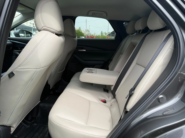 Mazda CX-30 2.5 AWD - автомобили, коли, обяви за нови и употребявани 8