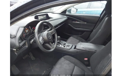 Mazda CX-30 2.5 S - автомобили, коли, обяви за нови и употребявани 7