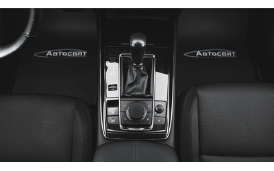 Mazda CX-30 2.0 Comfort PLUS SKYACTIV-G Automatic - автомобили, коли, обяви за нови и употребявани 14