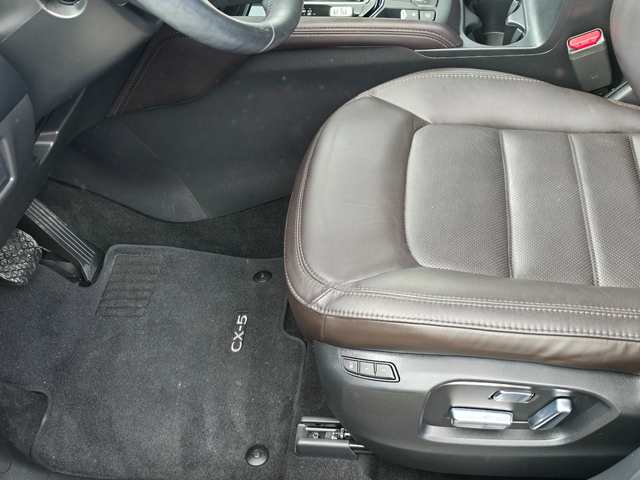 Mazda CX-5 SIGNATURE/360 /ПАНОРАМА/HEADUP/DISTRONIC!!! - автомобили, коли, обяви за нови и употребявани 6