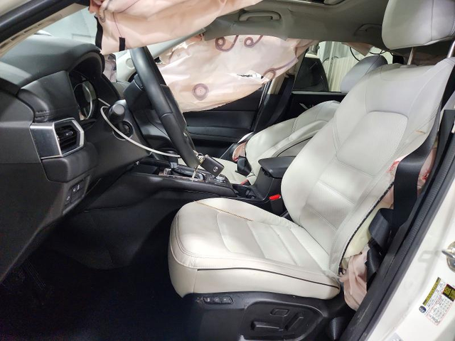 Mazda CX-5 2.5L 4 ALL WHEEL DRIVE - автомобили, коли, обяви за нови и употребявани 7