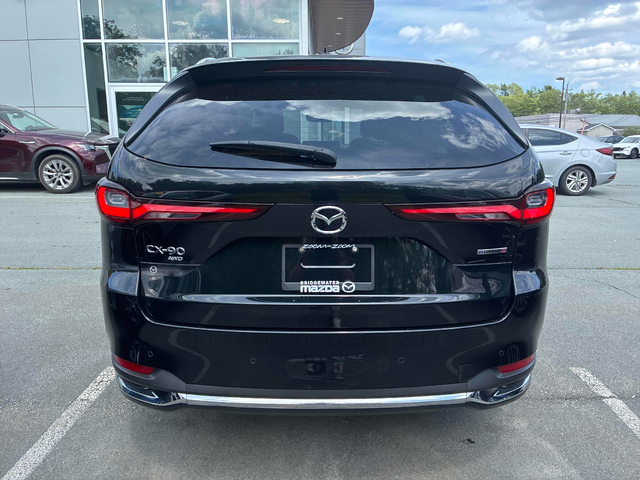 Mazda CX-90 3.3L 6cyl AWD - автомобили, коли, обяви за нови и употребявани 3