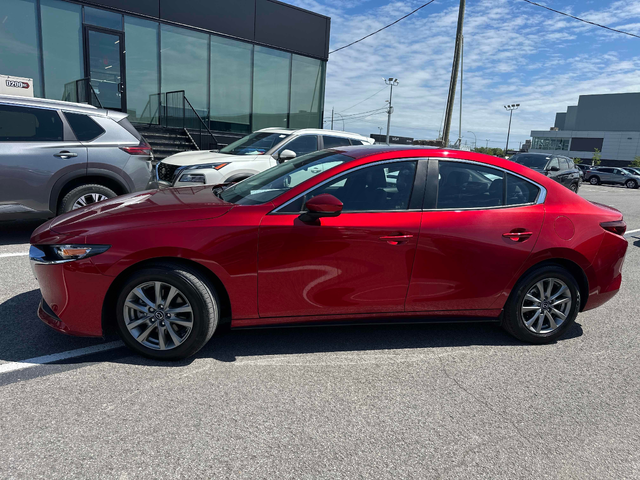Mazda MAZDA3 2.5L 4cyl AWD - автомобили, коли, обяви за нови и употребявани 1