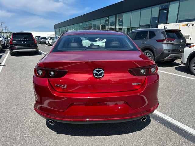 Mazda MAZDA3 2.5L 4cyl AWD - автомобили, коли, обяви за нови и употребявани 3