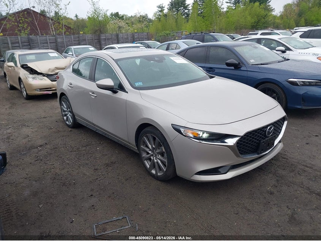 Mazda MAZDA3 2.5L I-4 DI, DOHC, VVT, 186HP All Wheel Drive - автомобили, коли, обяви за нови и употребявани 0