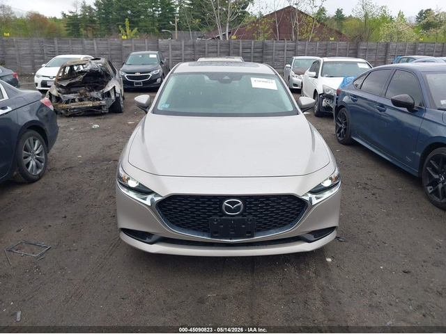 Mazda MAZDA3 2.5L I-4 DI, DOHC, VVT, 186HP All Wheel Drive - автомобили, коли, обяви за нови и употребявани 12