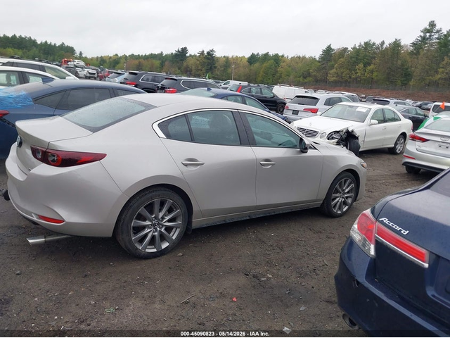 Mazda MAZDA3 2.5L I-4 DI, DOHC, VVT, 186HP All Wheel Drive - автомобили, коли, обяви за нови и употребявани 13