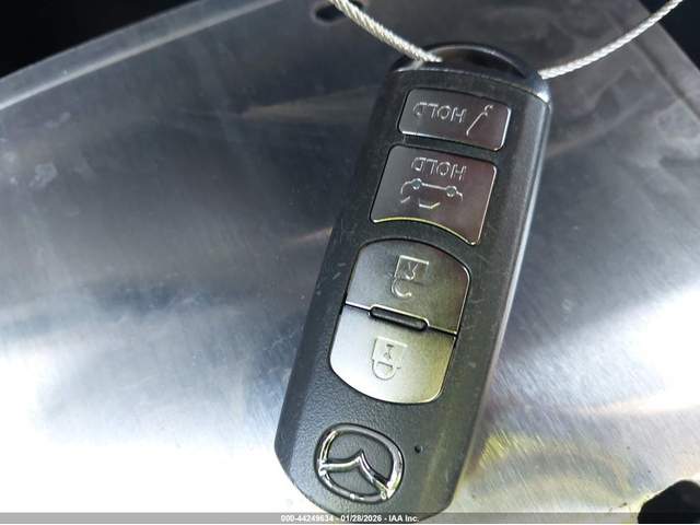 Mazda MAZDA6 2.5L I-4 DI, DOHC, VVT, 187HP Front Wheel Drive - автомобили, коли, обяви за нови и употребявани 10