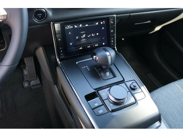 Mazda MX-30 e-SKYACTIV ADVANTAGE - автомобили, коли, обяви за нови и употребявани 11