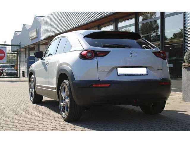 Mazda MX-30 e-SKYACTIV ADVANTAGE - автомобили, коли, обяви за нови и употребявани 2