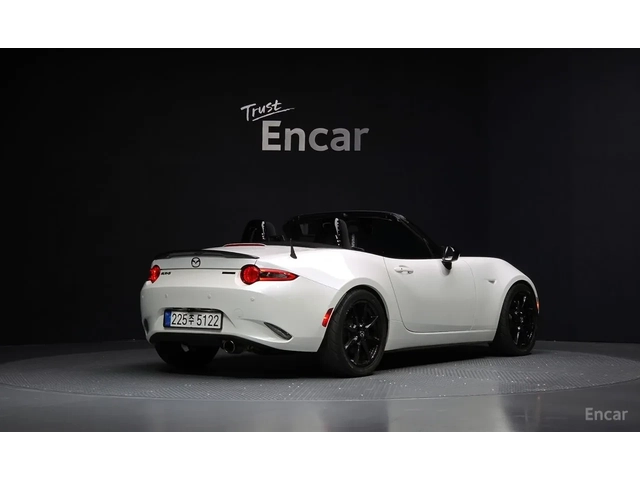 Mazda Mx-5 MIATA* КАМЕРИ* CARPLAY - автомобили, коли, обяви за нови и употребявани 2