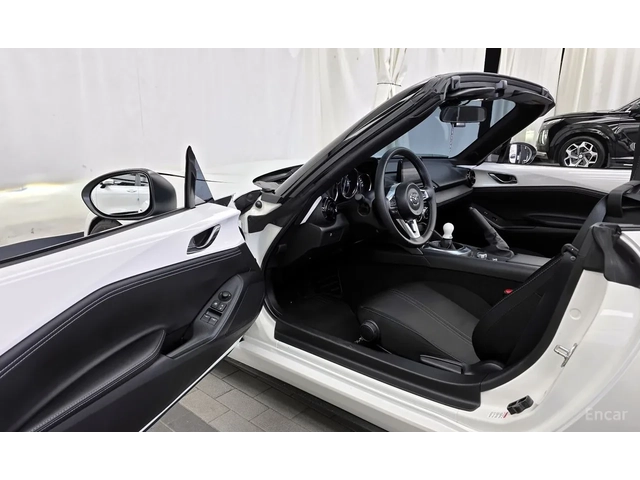 Mazda Mx-5 MIATA* КАМЕРИ* CARPLAY - автомобили, коли, обяви за нови и употребявани 9