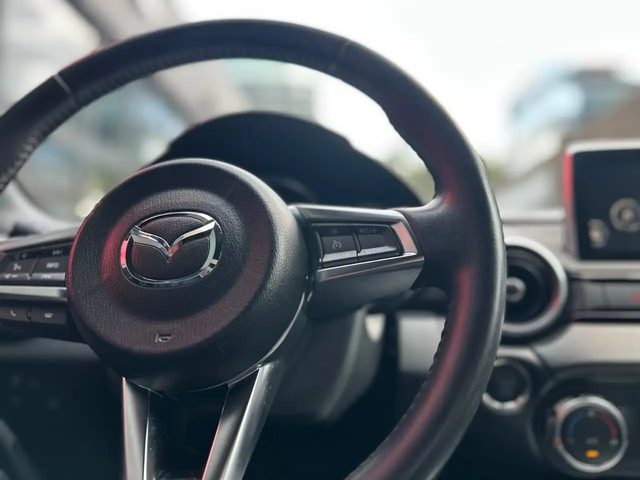 Mazda MX-5 Miata *MANUAL*|Low Mileage|Clean Carfax GT 6sp Black Lea Rear Wheel Drive - автомобили, коли, обяви за нови и употребявани 12