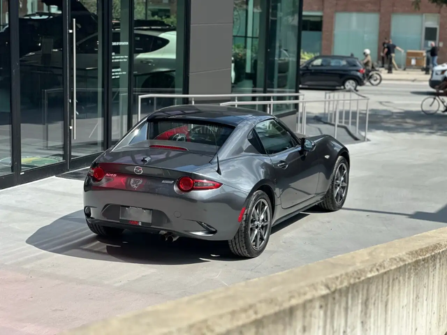 Mazda MX-5 Miata *MANUAL*|Low Mileage|Clean Carfax GT 6sp Black Lea Rear Wheel Drive - автомобили, коли, обяви за нови и употребявани 5