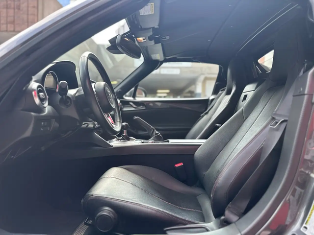 Mazda MX-5 Miata *MANUAL*|Low Mileage|Clean Carfax GT 6sp Black Lea Rear Wheel Drive - автомобили, коли, обяви за нови и употребявани 9