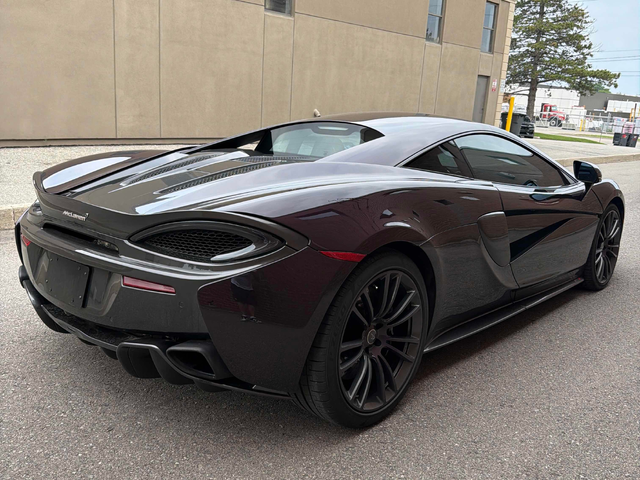 McLaren 570S 3.8L 8cyl RWD - автомобили, коли, обяви за нови и употребявани 2