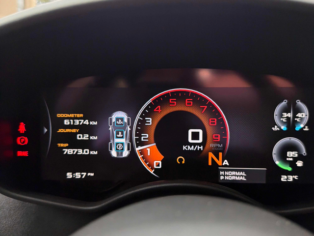 McLaren 570S 3.8L 8cyl RWD - автомобили, коли, обяви за нови и употребявани 7