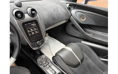 McLaren 570S 3.8L 8cyl RWD - автомобили, коли, обяви за нови и употребявани 8