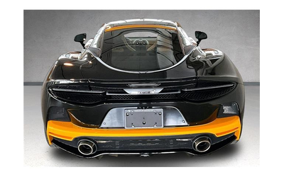 mclaren-gt-4-0l-8cyl-rwd - 2