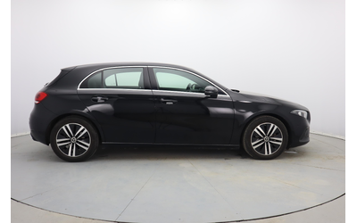 Mercedes A180 - автомобили, коли, обяви за нови и употребявани 10