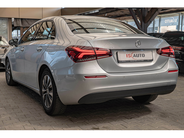 Mercedes A180 d/Седан/Virtual/Подгрев/Dynamic Select/MBUX - автомобили, коли, обяви за нови и употребявани 2