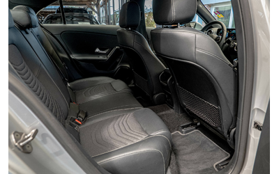 mercedes-a180-d-sedan-virtual-podgrev-dynamic-select-mbux - 5