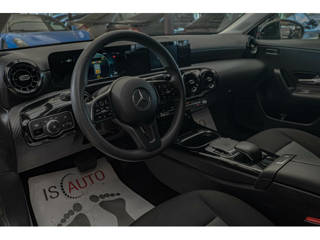 Mercedes A180d VirtualПодгрев/Lane Assist/Sport - автомобили, коли, обяви за нови и употребявани 5