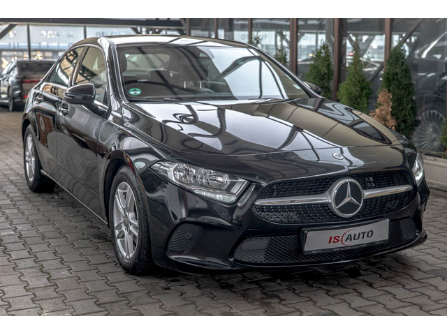 Mercedes A200 CDI/Камера/Dynamic Select/USB/DCT/MBUX/Седан - автомобили, коли, обяви за нови и употребявани 1