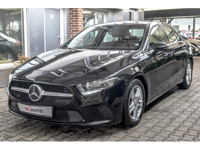 Mercedes A200 CDI/Камера/Dynamic Select/USB/DCT/MBUX/Седан - автомобили, коли, обяви за нови и употребявани 2