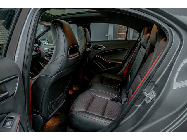 Mercedes A45 AMG 4Matic/F1/Harman Kardon/Камера/Карбон/Подгрев - автомобили, коли, обяви за нови и употребявани 8