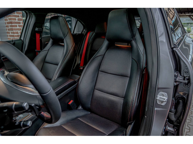 Mercedes A45 AMG 4Matic/F1/Harman Kardon/Камера/Карбон/Подгрев - автомобили, коли, обяви за нови и употребявани 9