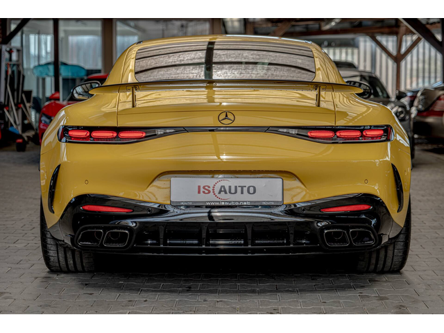 Mercedes AMG GT63 4Matic+/Aero Packet/Burmester/Carbon/Камера/PREMIUM - автомобили, коли, обяви за нови и употребявани 3