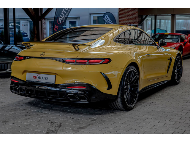 Mercedes AMG GT63 4Matic+/Aero Packet/Burmester/Carbon/Камера/PREMIUM - автомобили, коли, обяви за нови и употребявани 5