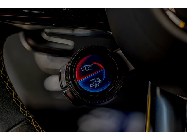 Mercedes AMG GT63 4Matic+/Aero Packet/Burmester/Carbon/Камера/PREMIUM - автомобили, коли, обяви за нови и употребявани 9