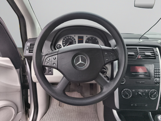 Mercedes B170 1.7Е 116hp BVM5 E4 - автомобили, коли, обяви за нови и употребявани 10