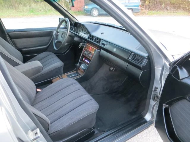 Mercedes-Benz 124 E230 реални км. - автомобили, коли, обяви за нови и употребявани 10