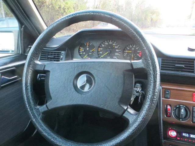 Mercedes-Benz 124 E230 реални км. - автомобили, коли, обяви за нови и употребявани 13