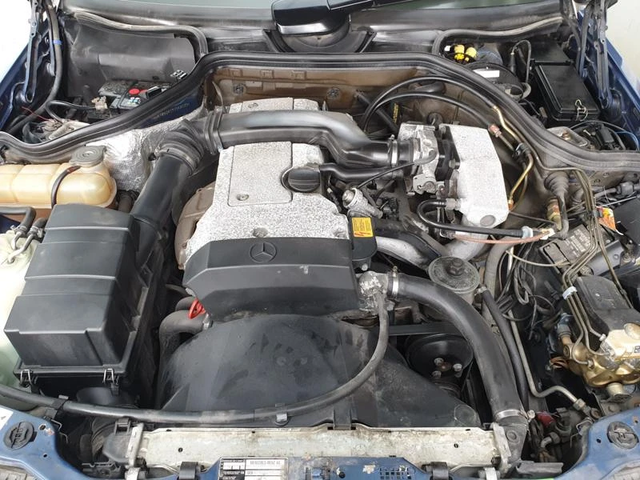 Mercedes-Benz 124 2, 000/УНИКАТ!!!!62000км!!!! - автомобили, коли, обяви за нови и употребявани 13