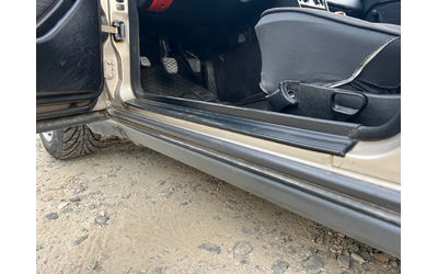 Mercedes-Benz 124 200D 72к.с. Шибедах - автомобили, коли, обяви за нови и употребявани 8