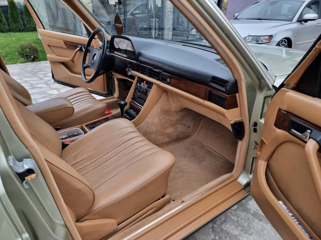 Mercedes-Benz 126 УНИКАТ 380SEL V8 -218к.с 1981г-ШВЕЙЦАРИЯ - автомобили, коли, обяви за нови и употребявани 9