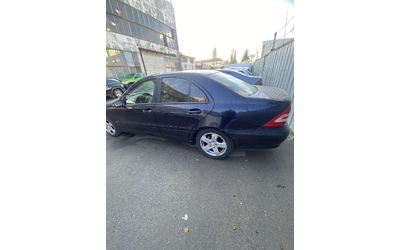 Mercedes-Benz 190, 2004 г., 319000 км, 122 к.с. - автомобили, коли, обяви за нови и употребявани 1