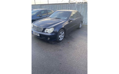 Mercedes-Benz 190, 2004 г., 319000 км, 122 к.с. - автомобили, коли, обяви за нови и употребявани 2