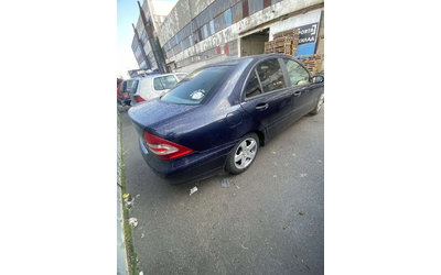 Mercedes-Benz 190, 2004 г., 319000 км, 122 к.с. - автомобили, коли, обяви за нови и употребявани 5