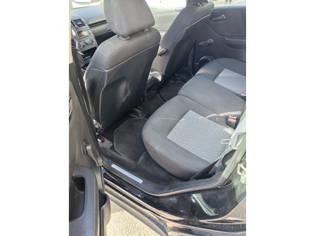 Mercedes-Benz 190, 2006 г., 234000 км, 0 к.с. - автомобили, коли, обяви за нови и употребявани 6
