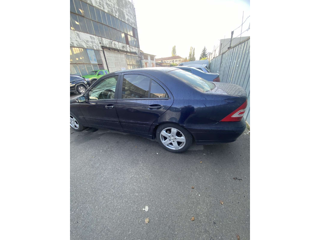Mercedes-Benz 200, 2004 г., 319000 км, 122 к.с. - автомобили, коли, обяви за нови и употребявани 1