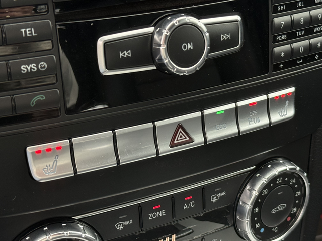 Mercedes-Benz 220 D* 2012г* Топ Състояние* 237.000КМ* Сервизна История - автомобили, коли, обяви за нови и употребявани 15