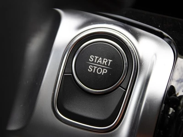 Mercedes-Benz 250 RWD* АвтоКредит* (ЦЕНА ДО БГ) - автомобили, коли, обяви за нови и употребявани 6