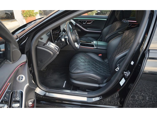 Mercedes-Benz 300 SLR S 400d 4Matic AMG-Line - автомобили, коли, обяви за нови и употребявани 4