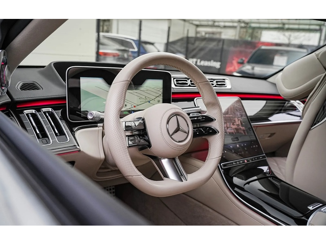 Mercedes-Benz 300 SLR S 500 Long 4Matic AMG-Line - автомобили, коли, обяви за нови и употребявани 3