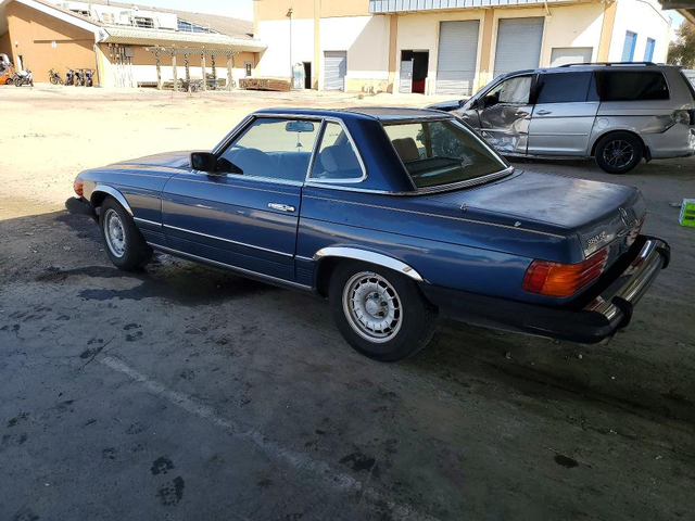 Mercedes-Benz 380 3.8L 8 REAR WHEEL DRIVE - автомобили, коли, обяви за нови и употребявани 1